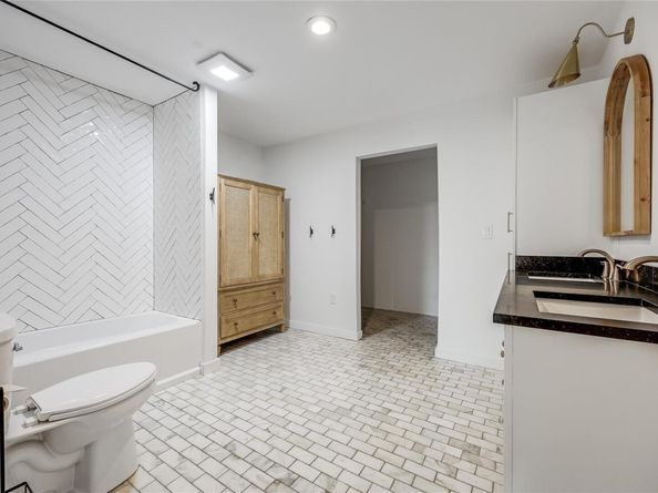 21501 High DR, Lago Vista TX 78645