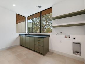 4216 Deepwoods DR, Austin TX 78731