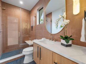 4216 Deepwoods DR, Austin TX 78731