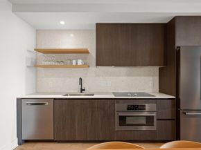 48 East Ave 2807, Austin TX 78701