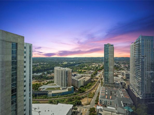 301 West Ave 2708, Austin TX 78701