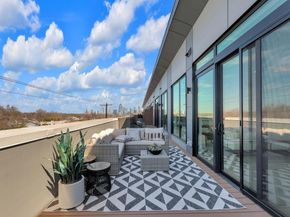 2209 S 1st ST 403, Austin TX 78704