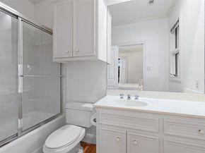 3 Crabapple CT, The Hills TX 78738