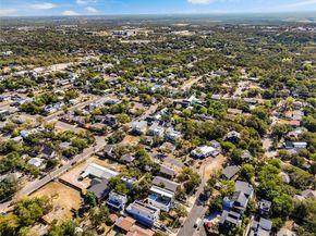 4712 Reyes ST 1, Austin TX 78721