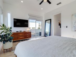 4712 Reyes ST 1, Austin TX 78721