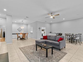 11003 Pinehurst DR