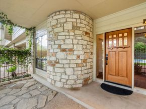 6820 Cypress PT N 28, Austin TX 78746
