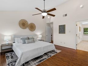 6820 Cypress PT N 28, Austin TX 78746