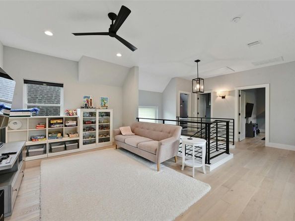 7103 Daugherty ST, Austin TX 78757
