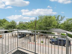 2931 E 12th ST 206, Austin TX 78702