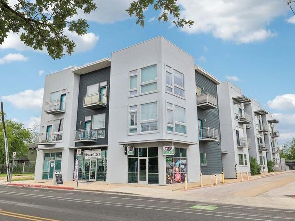 2931 E 12th ST 206, Austin TX 78702