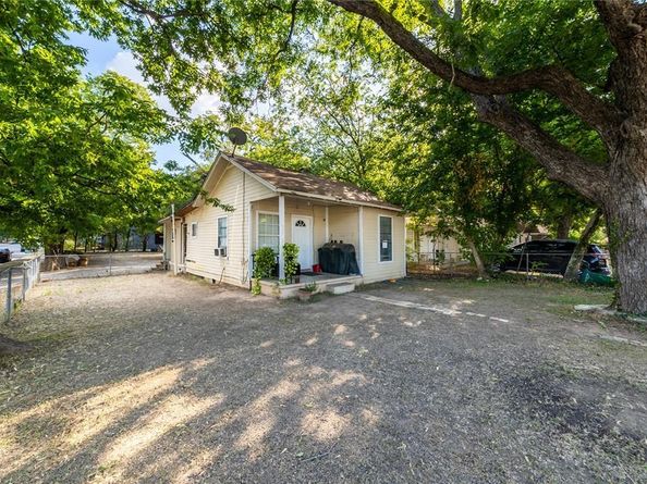 1511 Holly ST, Austin TX 78702