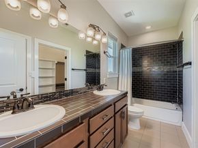 2709 E 13th ST, Austin TX 78702