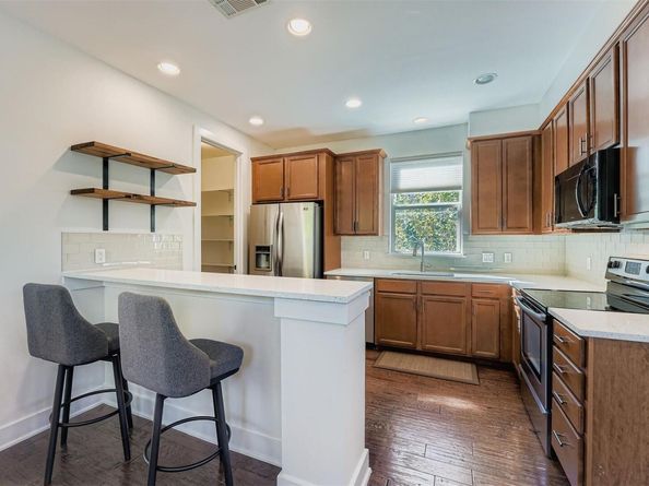 2709 E 13th ST, Austin TX 78702