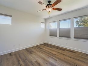 2709 E 13th ST, Austin TX 78702