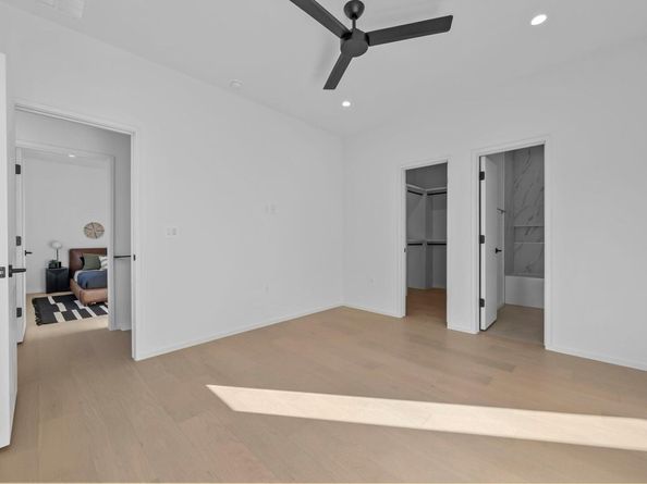 1216 Arcadia Ave 2, Austin TX 78757