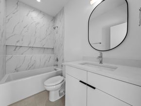 1216 Arcadia Ave 2, Austin TX 78757