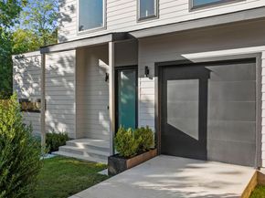 1216 Arcadia Ave 2, Austin TX 78757