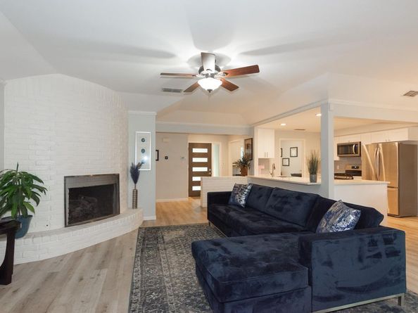 11602 Three Oaks TRL, Austin TX 78759