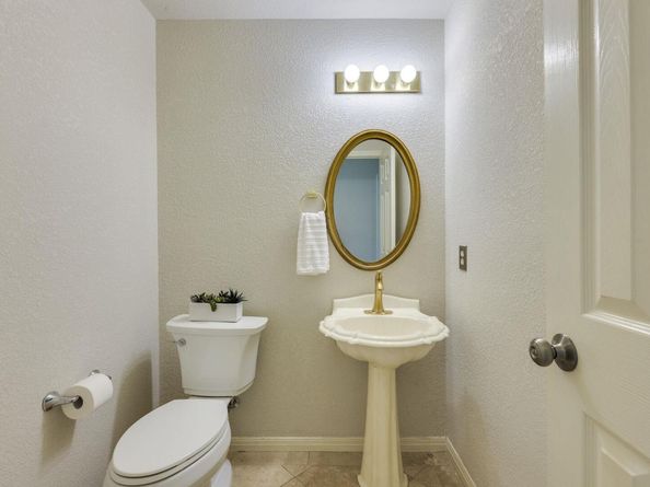 10701 Redmond RD, Austin TX 78739