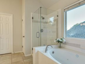 10701 Redmond RD, Austin TX 78739