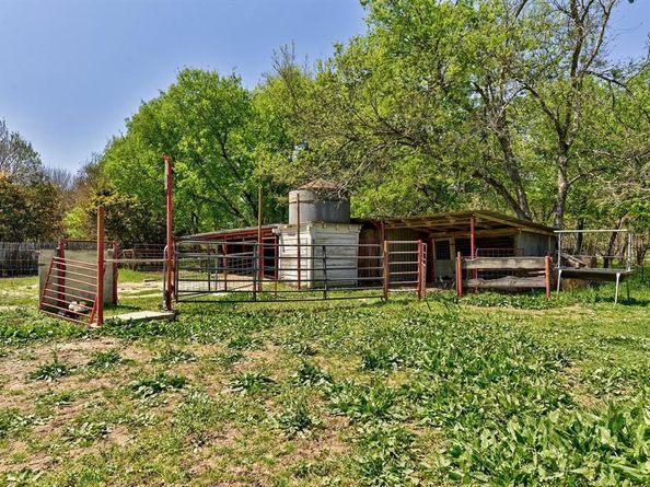 20 Pillow RD, Sunset Valley TX 78745