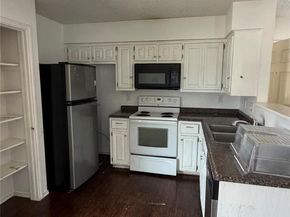 8201 Riverstone Dr, Austin TX 78724