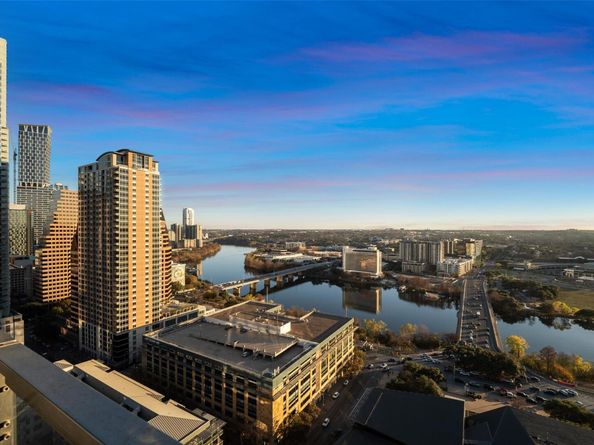 210 Lavaca ST 2301, Austin TX 78701