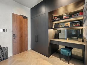 210 Lavaca ST 2301, Austin TX 78701