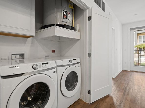 4801 Springdale RD 1106, Austin TX 78723