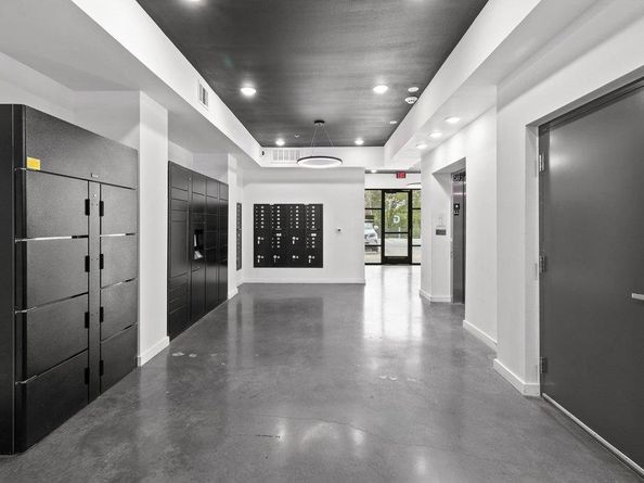 4801 Springdale RD 1106, Austin TX 78723