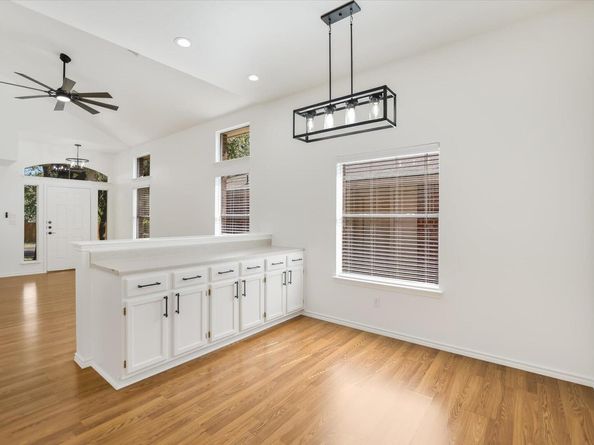 1521 Sir Thopas TRL, Austin TX 78748