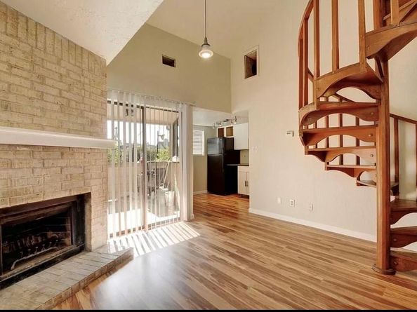 2500 Burleson RD 317, Austin TX 78741