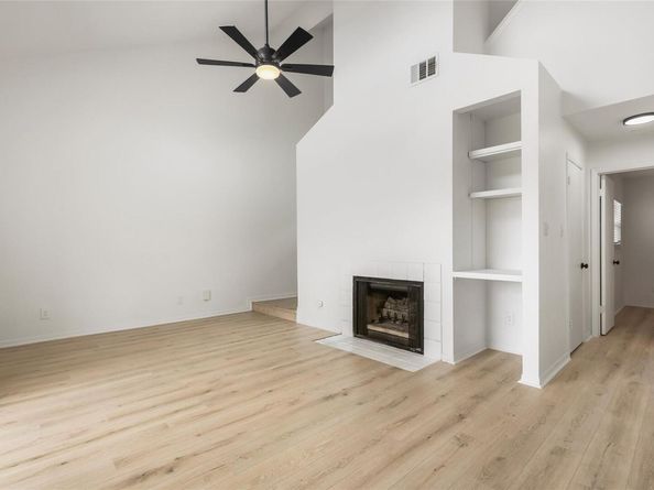 923 E 41st ST 201, Austin TX 78751