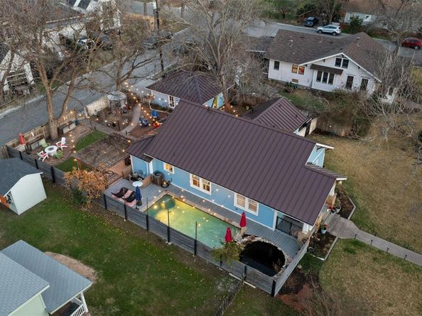 1507 S Church ST, Georgetown TX 78626