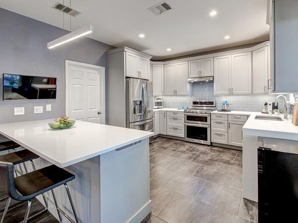 2612 Bess LN, Austin TX 78748