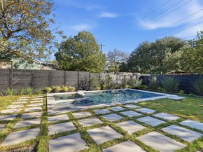 2803 Oak Park DR, Austin TX 78704