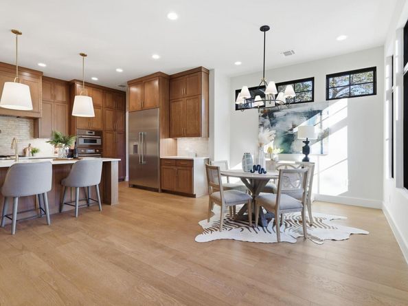 2803 Oak Park DR, Austin TX 78704