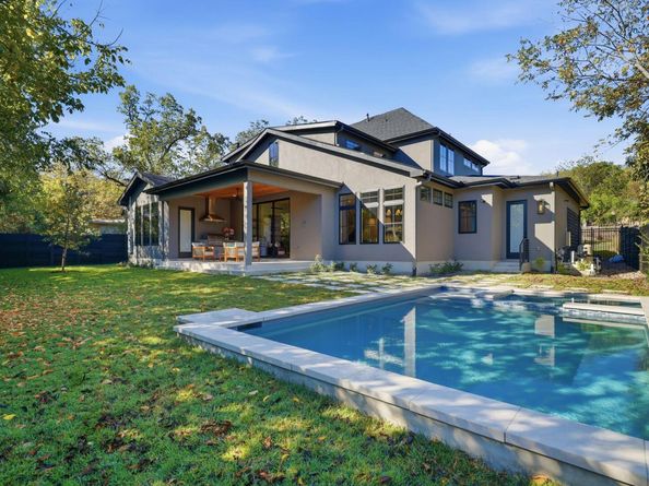 2803 Oak Park DR, Austin TX 78704