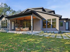 2803 Oak Park DR, Austin TX 78704