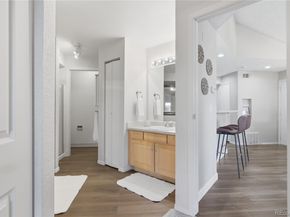 6001 S Yosemite Street B202, Greenwood Village CO 80111