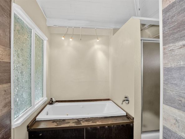 1991 Glen Garry Drive, Lakewood CO 80215