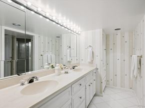 2552 E Alameda Avenue 117, Denver CO 80209