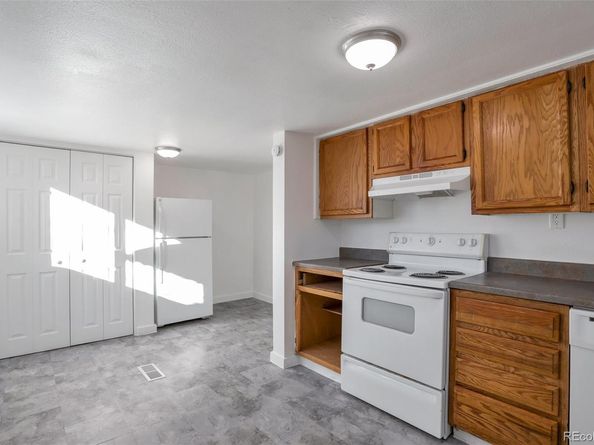 950 S Leyden Street, Denver CO 80224