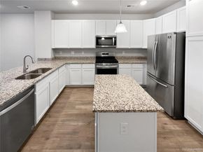14948 E Belleview Avenue, Aurora CO 80015