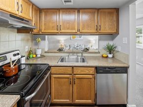 1250 S Monaco Parkway 50, Denver CO 80224
