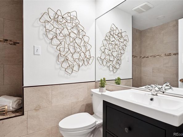 12256 E Bates Circle, Aurora CO 80014
