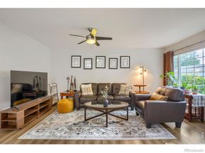 1419 Red Mountain Drive 18, Longmont CO 80504