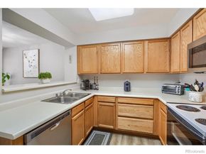 1419 Red Mountain Drive 18, Longmont CO 80504