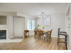 1419 Red Mountain Drive 18, Longmont CO 80504